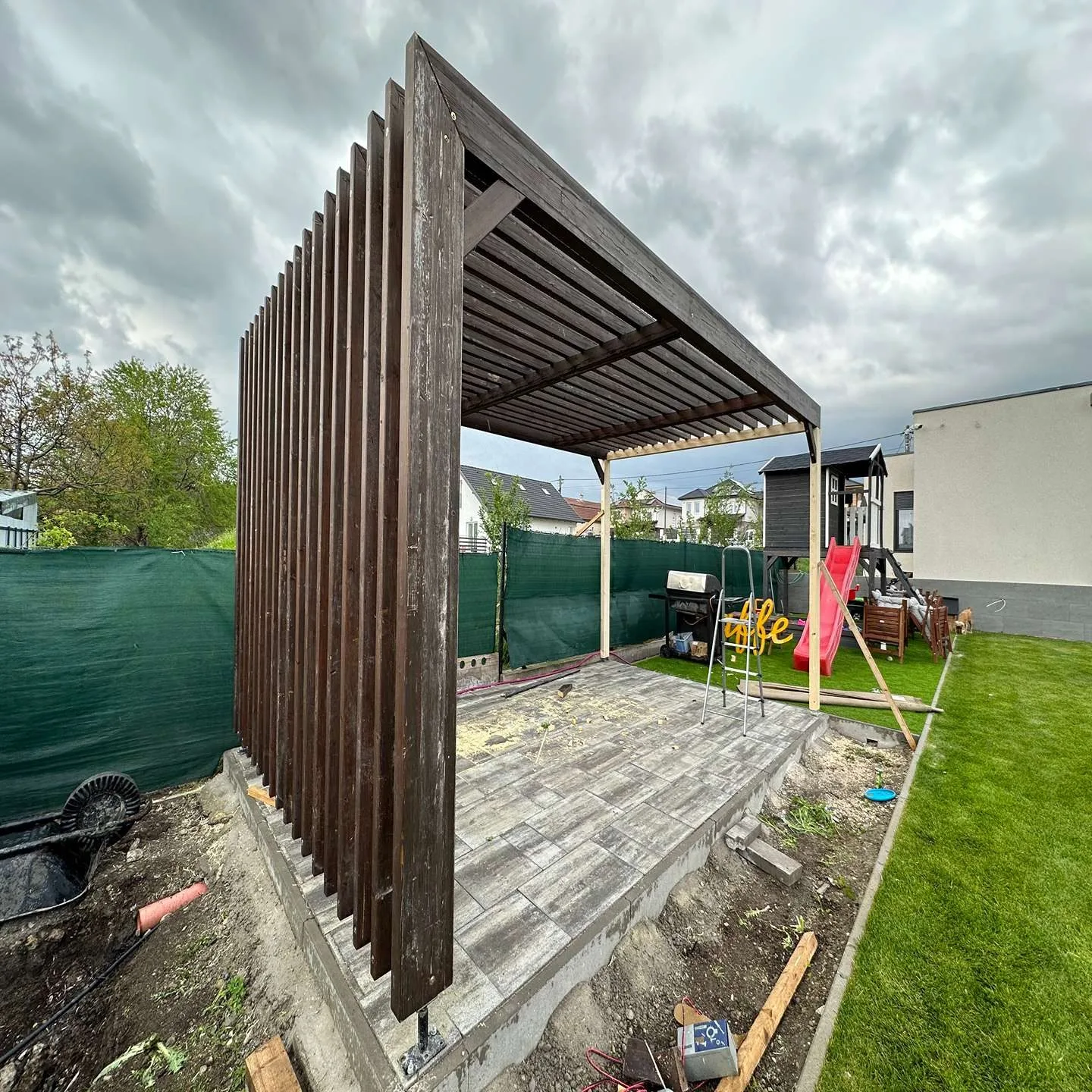 Pergola és fedett terasz